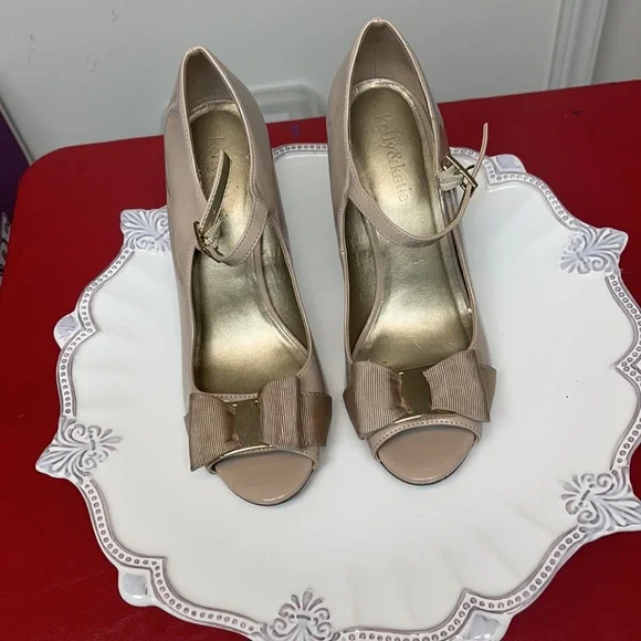 KELLY & KATIE HEELS - Picture 2 of 4
